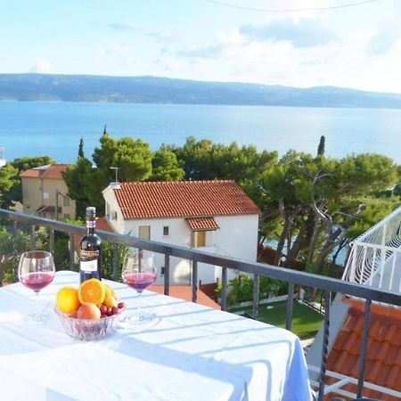 Beach Apartments Nemira Omis Bagian luar foto